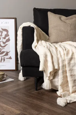 Produktbild von Venture Home Wohndecke Katlyn Offwhite