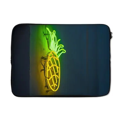 Produktbild von MuchoWow® Laptop Hülle 14 ZollAnanas - Neon - Lampe Laptoptasche - Laptoptasche - Stoßsicher - Schutzhaube
