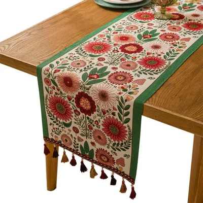 Obrázek produktu pro Běžící ubrus, vánoční motiv, retro styl, provedení, s bambulkami, rozměry 35 x 120/180/220 cm, materiál: polyester, s motivem květin a listů, vhodný pro jarní dekorace