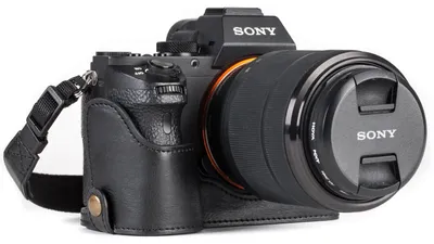 Image de MegaGear MG1123, étui de protection pour appareil photo, compatible avec Sony Alpha A7S II, A7R II, A7 II, couleur noire