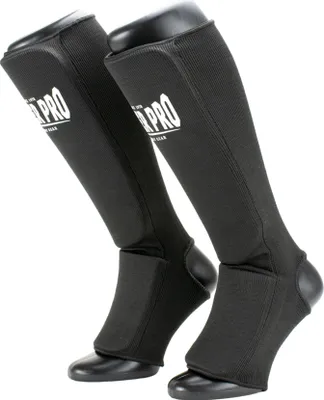 Produktbild von Super Pro Schienbeinschützer Defender Schwarz/Weiß - XS