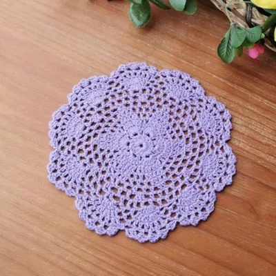 2er-Set runde gehäkelte Tischsets aus Baumwolle, 20 cm, hellviolett