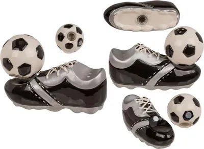 Produktbild von Salz u. Pfefferstreuer Fußball Schuh und Ball Gewürzstreuer Salzstreuer Kochen