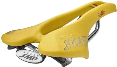 Image de Selle Smp F20c Selle jaune 134 mm Hommes Jaune 134 mm