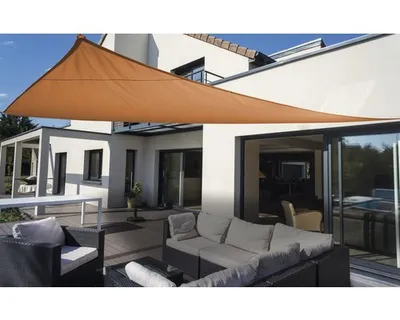 Produktbild von PeddyShield Dreiecksonnensegel 3,6 x 3,6 x 3,6 m, aus wasser- und windabweisenden PES 200 g/m², terracotta
