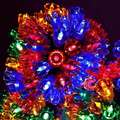 Productafbeelding van 300 30m/98ft Retro multi coloured LED petal lights - Binnen/Buiten - Energiezuinig A++ - Kerstverlichting