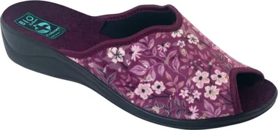 Produktbild von Damenhausschuhe ADANEX Silvia 29154 Burgunderrot mit Blumen