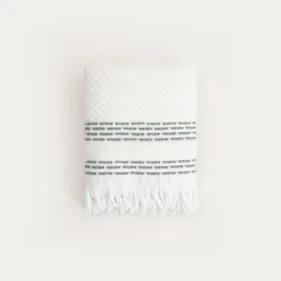 Produktbild von HOMLA ROSOP Boho-Handtuch mit Pistazienstreifen 50x90 cm