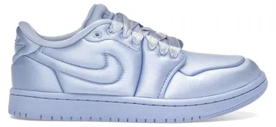 Immagine prodotto di Jordan 1 Low, modello "Method of Make" in satin e alluminio (donna) - Taglia EU 36