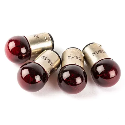 Produktbild von Kit 4 Lampen Rücklicht/Bremslicht STR8 BAY15D 12 V 18/5 W Rot