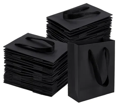 Image de 50 sacs cadeaux en papier noirs avec des anses