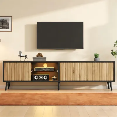 Zdjęcie produktu dla Szafka pod telewizor Merax z oświetleniem LED, szafka telewizyjna do salonu z 3 drzwiami i szklaną półką, szafka telewizyjna z płyty MDF na telewizory do 75 cali, drewno + czerń