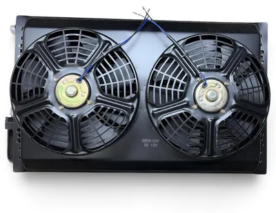 Obrázok produktu pre Chladič kondenzátora 580x350x44 mm, kryt, 2 ventilátory 12V GREG-CAR