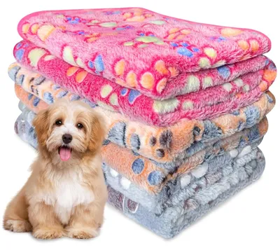 Produktbild von Set mit 3 kuschelweichen Fleece-Decken für Haustiere