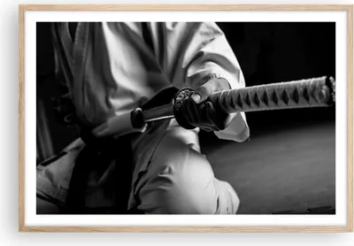 Produktbild von Gerahmtes Poster - Rahmen in heller Eiche - Samurai-Schwert - 91,5x61 cm - Wand Bild - Wanddeko - Wandbilder - Kunstposter - Wandposter - Bilderrahmen - Bilder - Kunstdruck - Wandbild P2NAA91x61-3746