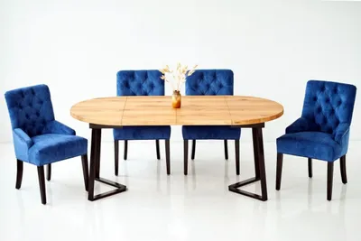 Image de Table en bois + 4 chaises Chesterfield Salle à manger Groupe de chaises Coussins de salon