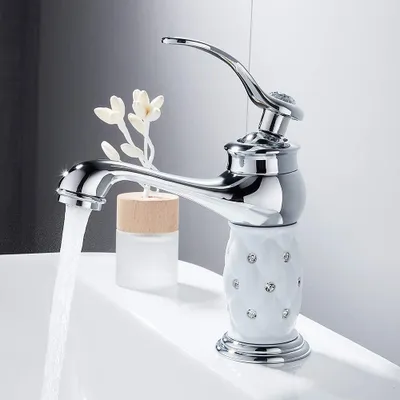 Produktbild von Wasserhahn Für Waschbecken Mit Heiß- Und Kaltwasser Einhebelmischer Diamantoptik Messinggehäuse Für Moderne Badezimmer