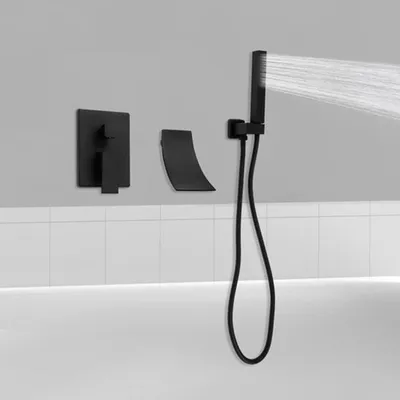 Productafbeelding van Badkraan met handdouche - Zwart - Messing - Wandmontage - Modern design voor de badkamer