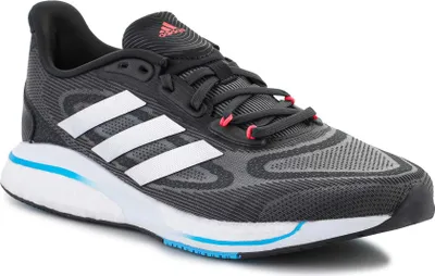 A single Adidas Supernova shoe is shown from a side angle against a white background.