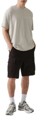 Immagine prodotto di Levi's Carrier Cargo Short - Modello Meteorite, colore grigio chiaro, peso leggero