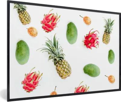 Produktbild von MuchoWow® Gerahmtes Poster Tropisch - Obst - Ananas 90x60 cm - Poster mit Schwarzem Bilderrahmen Wandposter Rahmen Foto Bilder - Fotorahmen - Foto-Plakat