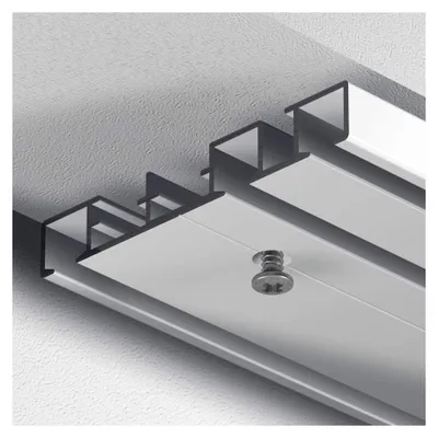 Produktbild von 360 cm Gardinenschiene (2 x 1,80 m + Verbinder), Aluminium, 3-läufig, vorgebohrt, silber