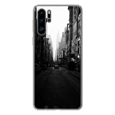 Produktbild von MuchoWow® Handyhülle Schutzhülle Hülle für Huawei P30 Pro Autofahrt durch eine ruhige Straße in New York in schwarz-weiß Silikon Softcase Handy Hülle - Schutzdeckel