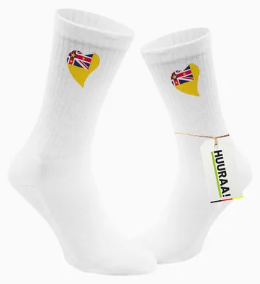 Produktbild von Huuraa Uni Socken Niue Flagge Herz 42/46 White Baumwolle Tennissocken Geschenkidee