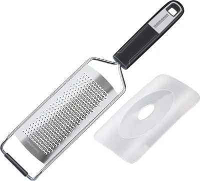 Produktbild von FACKELMANN Handreibe fein 30 cm SENSE mit scharfer, feiner Reibefläche, inkl. Klingenschutz, Hobel mit rutschfestem Soft-Touch-Griff (Farbe: Silber/Schwarz)