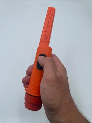 Immagine prodotto di Oranje: metal detector subacqueo per la localizzazione di metalli durante le immersioni, impermeabile, fino a 20 metri di profondità