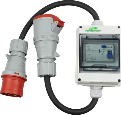 Produktbild von CEE Adapter CEE Stecker 32A auf CEE Kupplung 32A mit FI Schalter