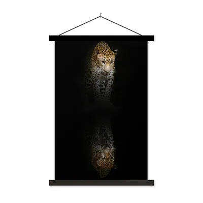 Produktbild von MuchoWow® Textilposter Leopard - Reflexion - Schwarz 40x60 cm mit schwarzem Rahmen - Wanddekorationen