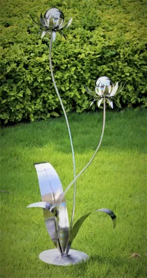 Produktbild von Skulptur Blume Milano Edelstahl 120 cm mit Kugel Edelstahl poliert mit Standfuß Dekoration Gartendeko