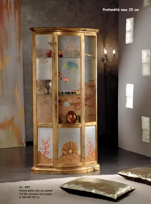 Immagine prodotto di Vetrina classica in vetro legno vetrina mobili credenza oro Italia