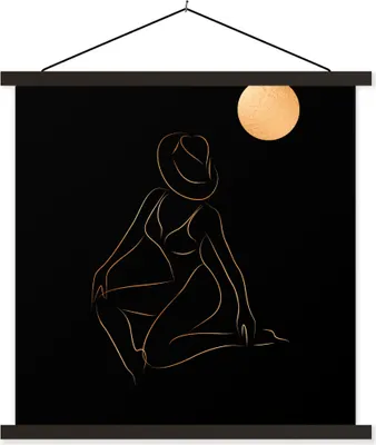 Produktbild von MuchoWow® Textilposter Frau - Mond - Gold - Schwarz 60x60 cm mit schwarzem Rahmen - Posteraufhänger