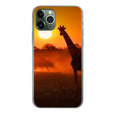 Produktbild von MuchoWow® Handyhülle Schutzhülle Hülle für iPhone 11 Pro Giraffe - Sonne - Savanne Silikon Softcase Handy Hülle - Handy