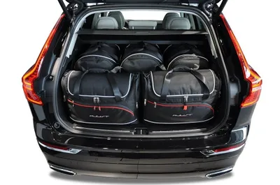 Obrázek produktu pro Sada cestovních tašek Volvo XC60 2017-