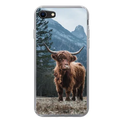 Produktbild von MuchoWow® Handyhülle Schutzhülle Hülle für iPhone SE 2020 Schottische Highlander - Berg - Landschaft - Bäume - Kuh - Natur Silikon Softcase Handy Hülle - Kartenbesitzer