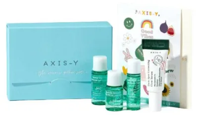 Zdjęcie produktu dla The Mini Glow Set zestaw żel do mycia twarzy 8ml + tonik do twarzy 5ml + ampułka do twarzy 5ml + serum do twarzy 5ml