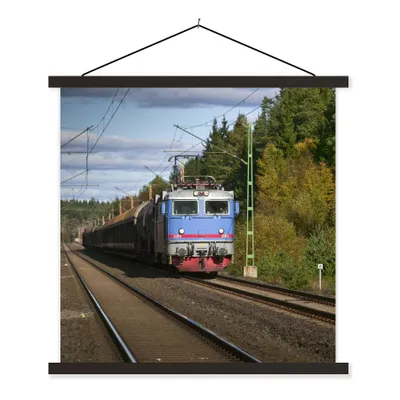 Produktbild von MuchoWow® Textilposter Ein Zug auf einer Eisenbahnstrecke 40x40 cm mit schwarzem Rahmen - Fotos