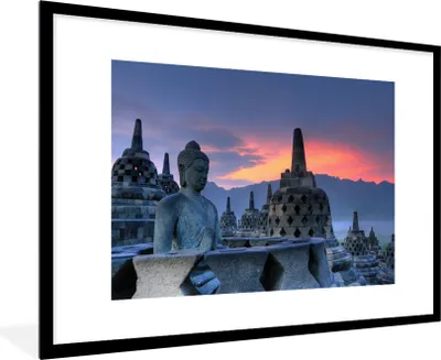 Produktbild von MuchoWow® Gerahmtes Poster Oranger Himmel über dem Borobudur-Tempel in Indonesien 90x60 cm - Poster mit Schwarzem Bilderrahmen Wandposter Rahmen Foto Bilder - Wanddekoration - Fotos