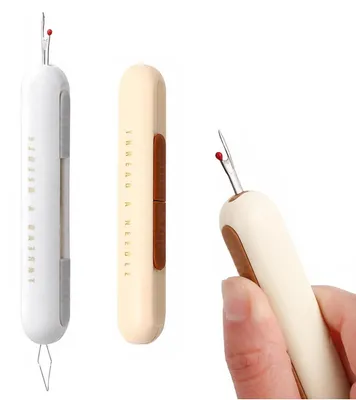 2-in-1 Nadeleinfädler & Nahttrenner, 2 Stück, einziehbar, beige
