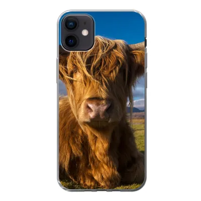 Produktbild von MuchoWow® Handyhülle Schutzhülle Hülle für iPhone 12 mini Schottische Highlander - Tiere - Gras Silikon Softcase Handy Hülle - Bild