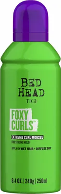 Obrázek produktu pro Tigi Bed Head Foxy Curls Extreme Curl Mousse pěnové tužidlo pro vlnité a kudrnaté vlasy 250 ml