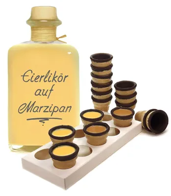 Produktbild von Eierlikör auf Marzipan 0,7L mit 8 Waffelbechern & Becherhalter sämig & süffig 20%Vol.