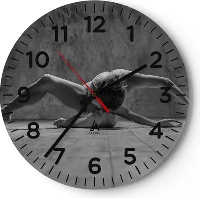 Produktbild von Wanduhr - Rund - Glasuhr - Tanz Schwarzweiß Frau - 30x30cm - Schleichendes Uhrwerk - Lautlos - zum Aufhängen bereit - Dekoration Modern - Wanddekoration aus Glas - C4AR30x30-4352
