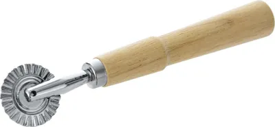 Image de Couteau à lame dentelée en acier pour couper les gâteaux, les pâtes et les raviolis