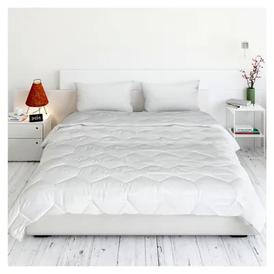 Produktbild von EVE Textile Bettdecke | Steppbettdecke | Schlafdecke | Ganzjahresdecke | Mikrofaser | 200 x 200 cm
