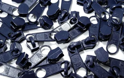 Produktbild von Schnoschi 15 Zipper dunkelblau passend für endlos Reißverschluss mit 3 mm Laufschiene