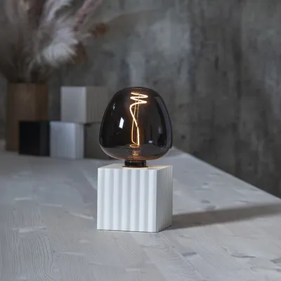 Zdjęcie produktu dla Lampa stołowa drewniana BOX biały E27